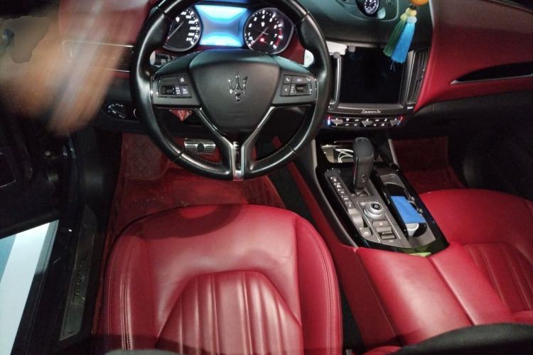 Used Maserati Levante 2019 3.0T Standard Version China VI Steering Wheel