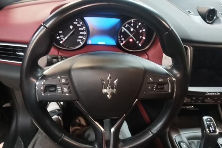 Used Maserati Levante 2019 3.0T Standard Version China VI Steering Wheel