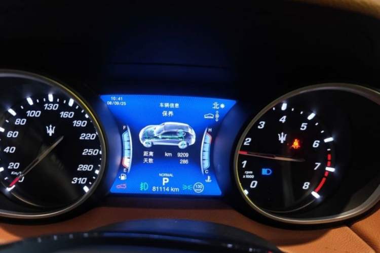 Used Maserati Levante 2019 3.0T Standard Version China VI Odometer Close Up