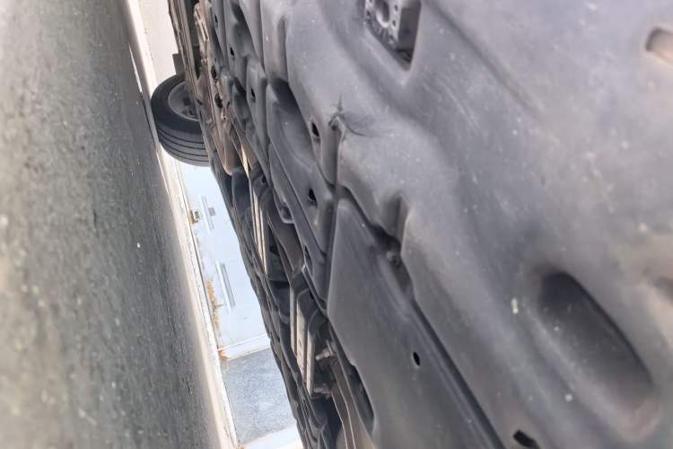 Used Maserati Levante 2019 3.0T Standard Version China V Emission Standard Chassis Rear Left