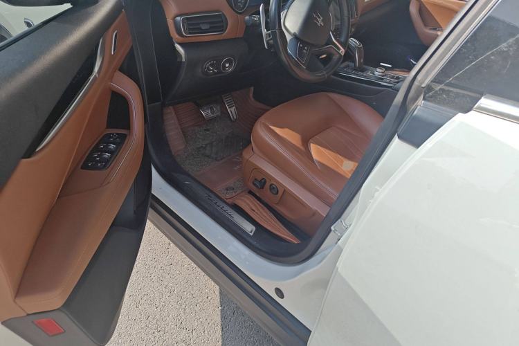 Used Maserati Levante 2019 3.0T Standard Version China V Emission Standard Driver Seat