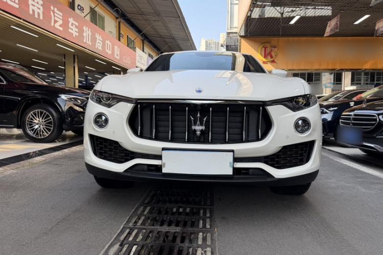 Used Maserati Levante 2019 3.0T Standard Version China VI Exterior 1