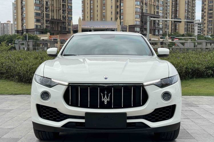 Used Maserati Levante 2019 3.0T Standard Version China V Emission Standard Exterior 1