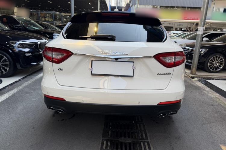 Used Maserati Levante 2019 3.0T Standard Version China VI Exterior 4