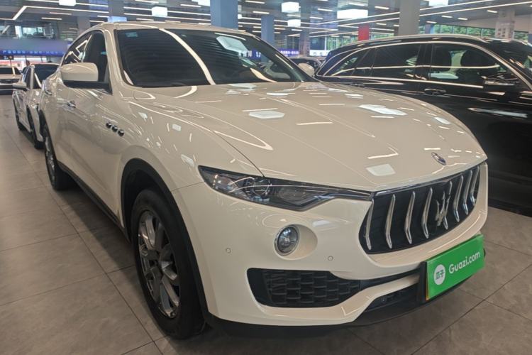 Used Maserati Levante 2019 3.0T Standard Version China VI Front Right 45 Deg