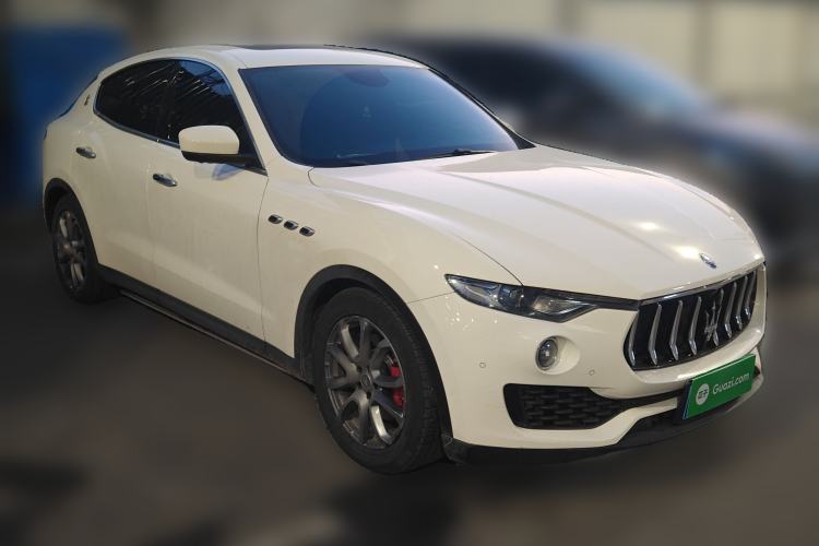 Used Maserati Levante 2019 3.0T Standard Version China V Emission Standard Front Right 45 Deg