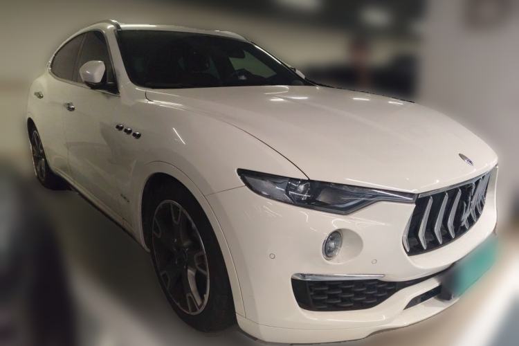 Used Maserati Levante 2019 3.0T Luxury Edition China VI Standard Front Right 45 Deg