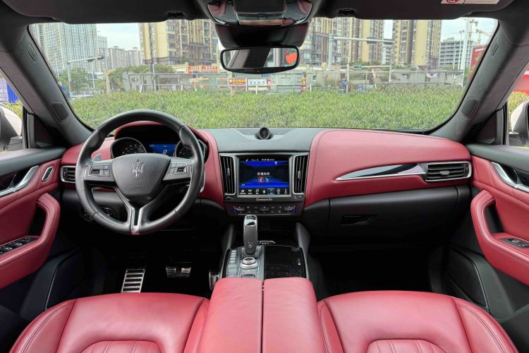 Used Maserati Levante 2019 3.0T Standard Version China V Emission Standard Interior 1