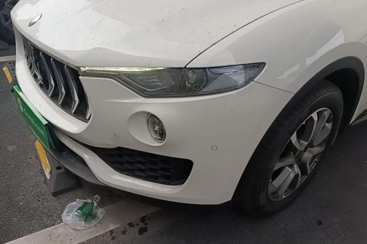 Used Maserati Levante 2019 3.0T Standard Version China V Emission Standard Left Front Headlight