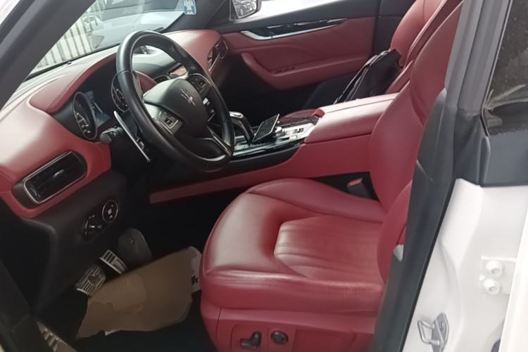 Used Maserati Levante 2019 3.0T Standard Version China V Emission Standard Left Front Seat