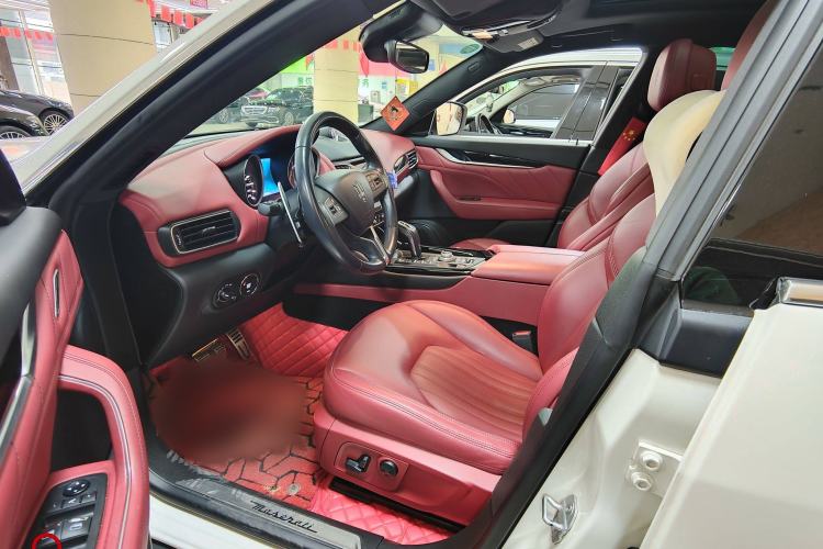 Used Maserati Levante 2019 3.0T Standard Version China VI Left Front Seat