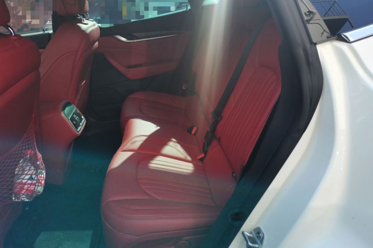 Used Maserati Levante 2019 3.0T Standard Version China VI Left Rear Seat