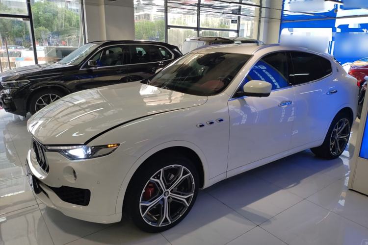 Used Maserati Levante 2019 3.0T Standard Version China VI Left Side