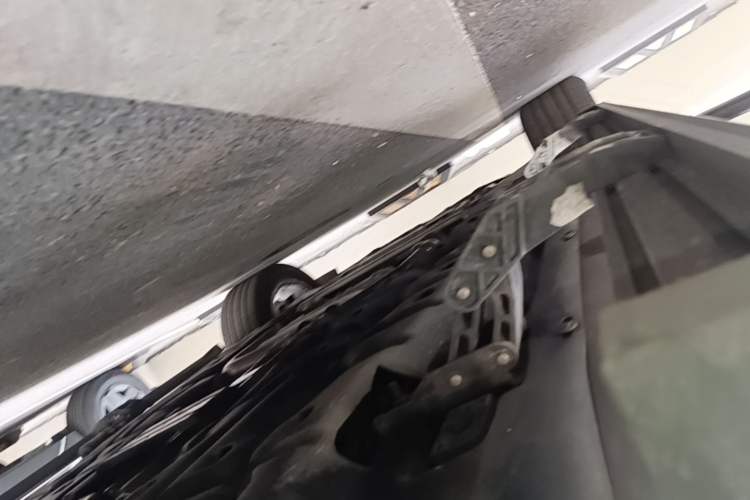 Used Maserati Levante 2019 3.0T Standard Version China V Emission Standard Left Side Sill