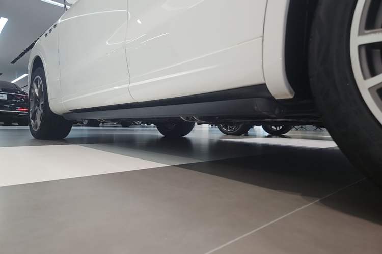 Used Maserati Levante 2019 3.0T Luxury Edition China VI Standard Left Side Sill