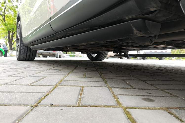 Used Maserati Levante 2019 3.0T Standard Version China VI Left Side Sill