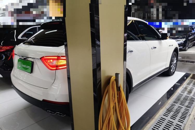 Used Maserati Levante 2019 3.0T Standard Version China VI Rear Right 45 Deg
