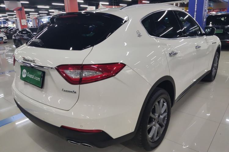 Used Maserati Levante 2019 3.0T Standard Version China VI Rear Right 45 Deg