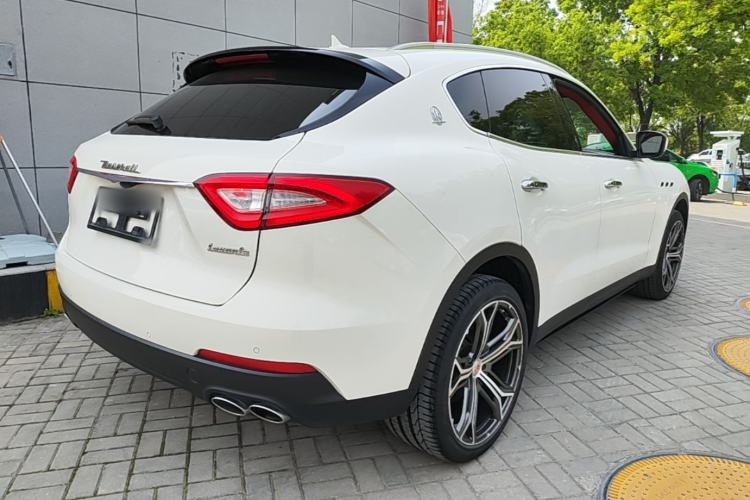 Used Maserati Levante 2019 3.0T Standard Version China VI Rear Right 45 Deg
