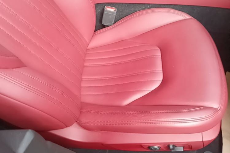 Used Maserati Levante 2019 3.0T Standard Version China V Emission Standard Right Front Seat