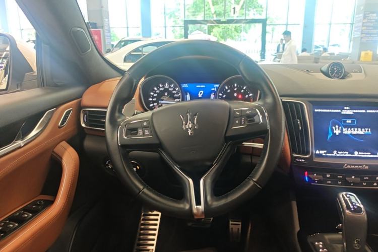 Used Maserati Levante 2019 3.0T Standard Version China VI Steering Wheel