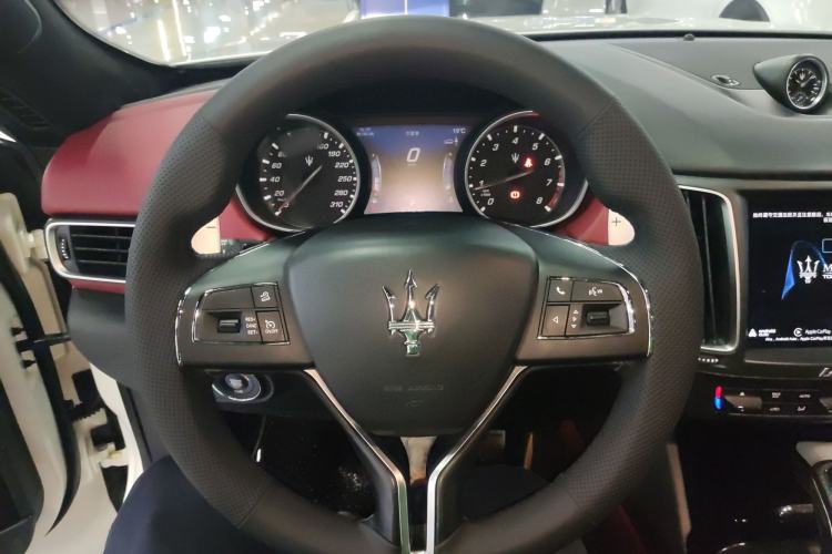 Used Maserati Levante 2019 3.0T Standard Version China VI Steering Wheel