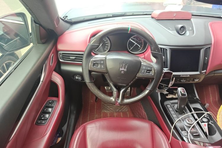 Used Maserati Levante 2019 3.0T Standard Version China VI Steering Wheel