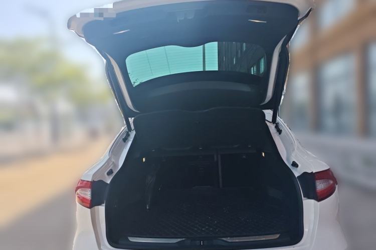 Used Maserati Levante 2019 3.0T Standard Version China VI Trunk