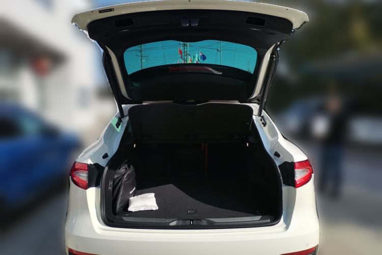 Used Maserati Levante 2019 3.0T Standard Version China VI Trunk