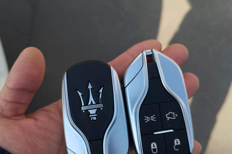 Used Maserati Levante 2019 3.0T Standard Version China VI Vehicle Key
