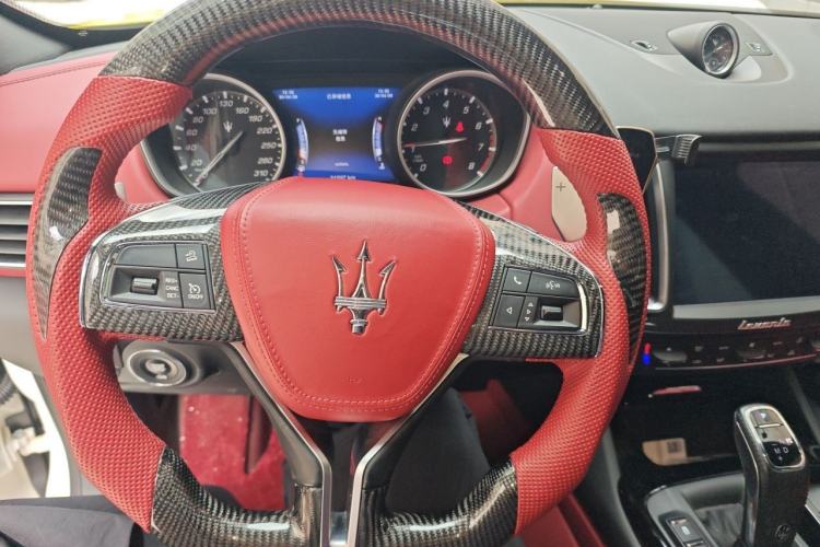 Used Maserati Levante 2019 3.0T Standard Version China VI Steering Wheel