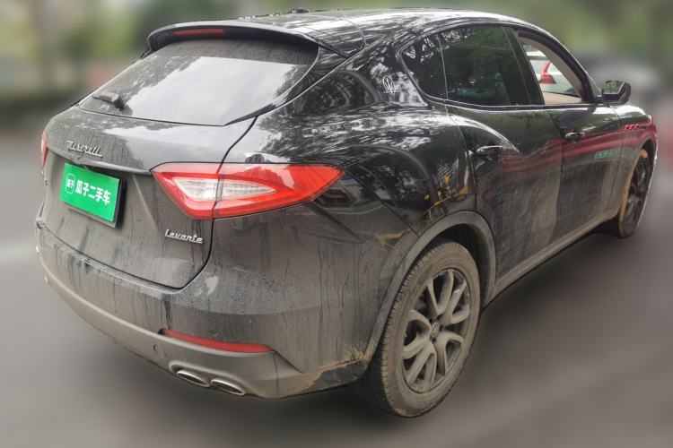 Used Maserati Levante 2020 3.0T Standard Edition Rear Right 45 Deg