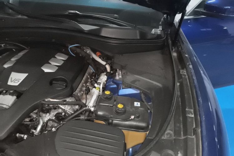Used Maserati Levante 2020 3.0T Luxury Edition Engine Bay Left