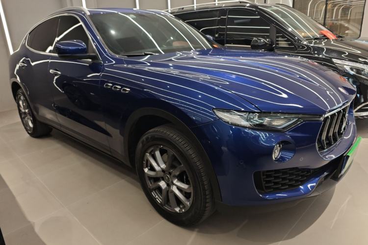 Used Maserati Levante 2020 3.0T Standard Edition Front Right 45 Deg