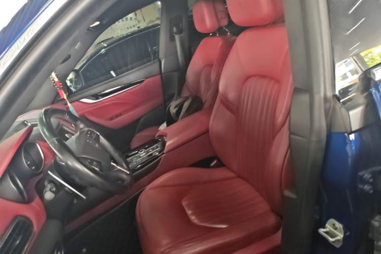 Used Maserati Levante 2020 3.0T Standard Edition Left Front Seat