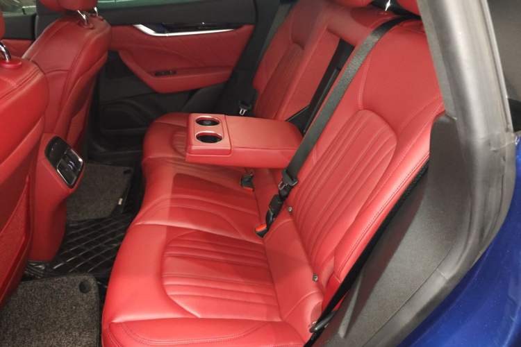 Used Maserati Levante 2020 3.0T Standard Edition Left Rear Seat