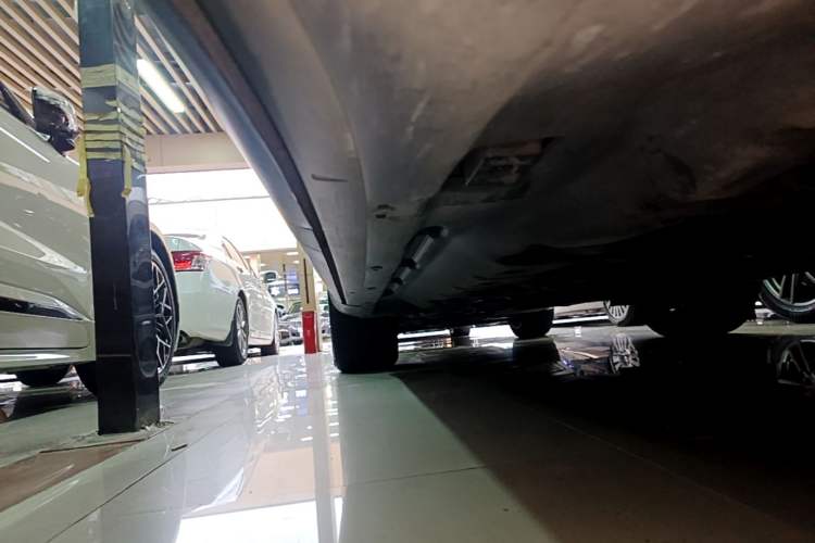 Used Maserati Levante 2020 3.0T Standard Edition Left Side Sill