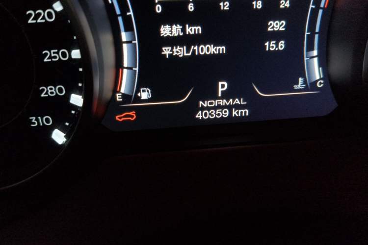 Used Maserati Levante 2020 3.0T Luxury Edition Odometer Close Up