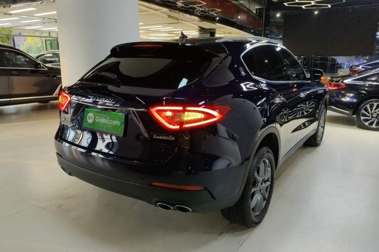Used Maserati Levante 2020 3.0T Standard Edition Rear Right 45 Deg