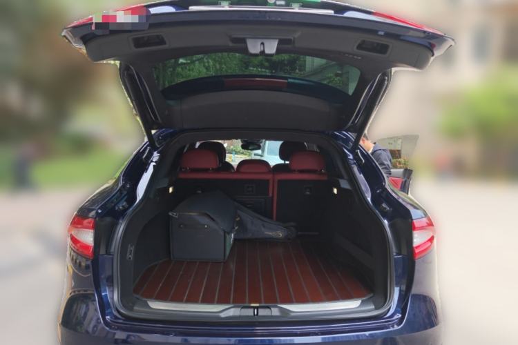 Used Maserati Levante 2020 3.0T Standard Edition Trunk