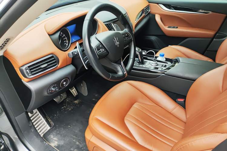 Used Maserati Levante 2020 3.0T Standard Edition Driver Seat