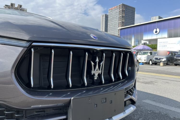Used Maserati Levante 2020 3.0T Standard Edition Exterior 4