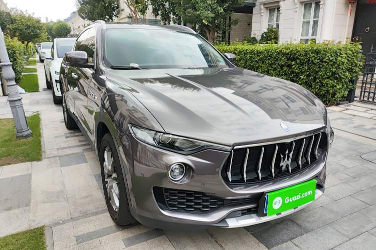 Used Maserati Levante 2020 3.0T Standard Edition Front Right 45 Deg