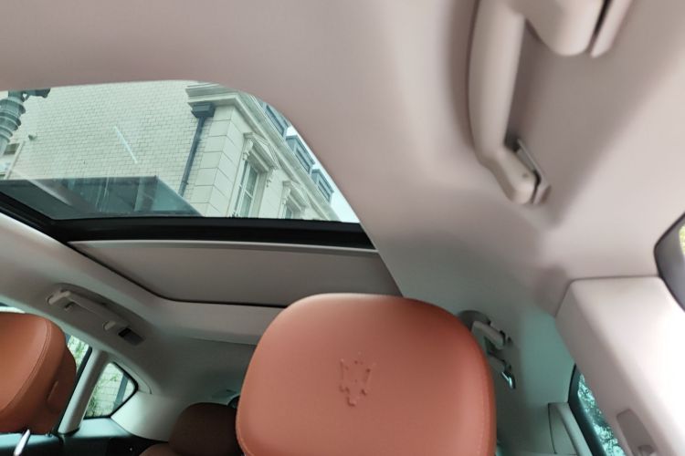 Used Maserati Levante 2020 3.0T Standard Edition Headliner