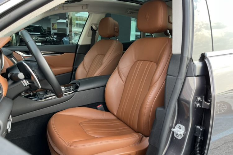 Used Maserati Levante 2020 3.0T Standard Edition Interior 5