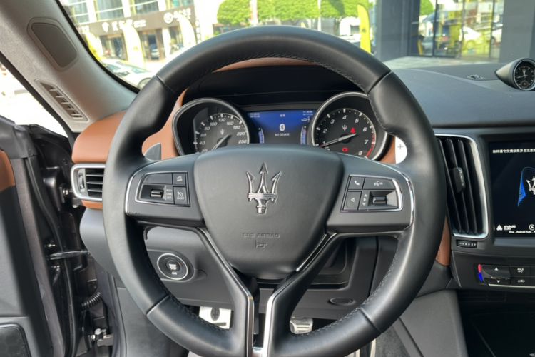 Used Maserati Levante 2020 3.0T Standard Edition Interior 7