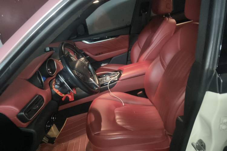 Used Maserati Levante 2020 3.0T Standard Edition Left Front Seat