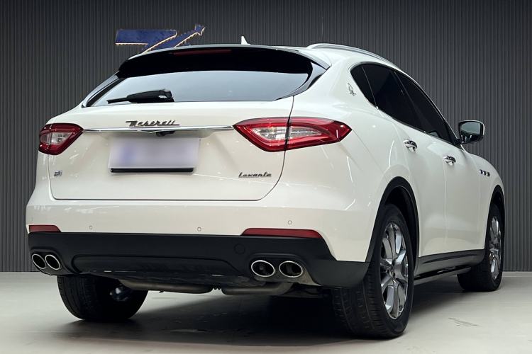 Used Maserati Levante 2020 3.0T Standard Edition Exterior 2