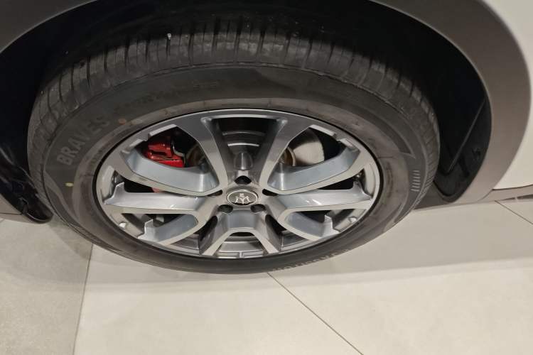 Used Maserati Levante 2020 3.0T Standard Edition Exterior 5