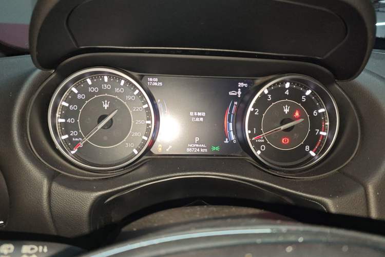 Used Maserati Levante 2020 3.0T Standard Edition Instrument Cluster